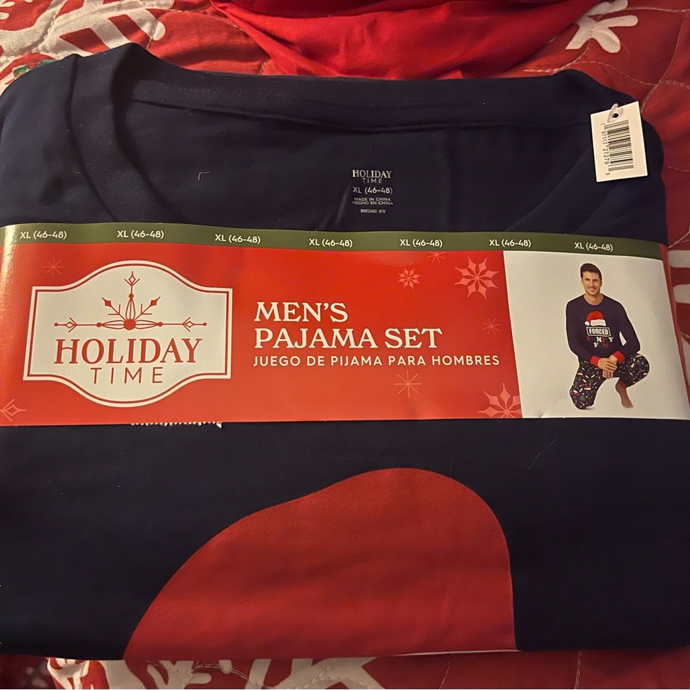 Holiday Time Festive Pajama Set in blue and Multicolor